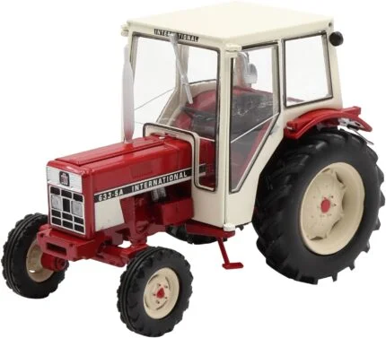 IH 633 SA 2RM avec cabine