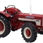 IH 824 4RM