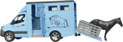 Van à chevaux MERCEDES Sprinter avec un cheval – Image 4