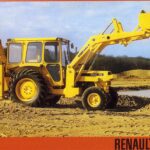 Tractopelle RENAULT 551