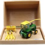 JOHN DEERE 5200 4RM Ensileuse avec 2 becs, Edition spéciale MINIAGRI