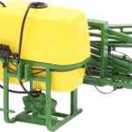 Pulvérisateur porté jaune et vert, Edition artisanale en résine