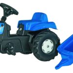 Tracteur à pédales NEW HOLLAND TVT 190 avec remorque