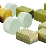 Assortiment bottes et balles de paille, 12 pièces