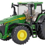 Tracteur JOHN DEERE 8R 370