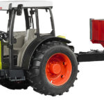 Tracteur CLAAS Nectis 267F avec chargeur et remorque basculante