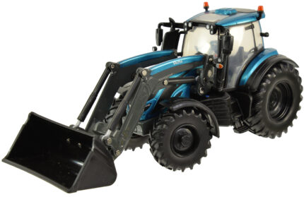 VALTRA T234 avec chargeur et accessoires – Image 4