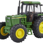 JOHN DEERE 4450 4RM