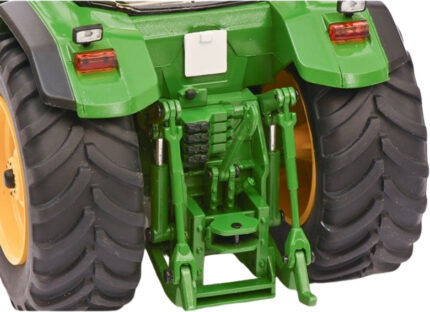 JOHN DEERE 8400 4RM – Image 4