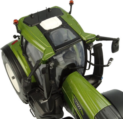 VALTRA Q305, vert olive – Image 4
