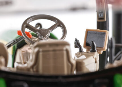 JOHN DEERE 6R 250 – Image 5