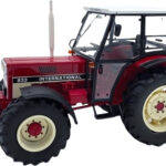 IH 833 4RM
