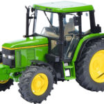 JOHN DEERE 6100 4RM