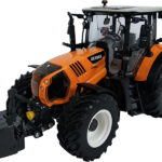 CLAAS Arion 640, orange