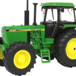 JOHN DEERE 4250 4RM
