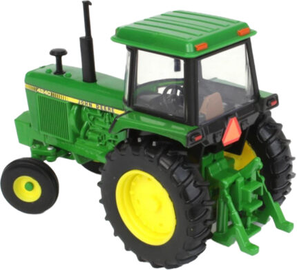 JOHN DEERE 4240 2RM – Image 4