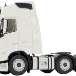 VOLVO FH5 Globetrotter 6x2 blanc