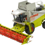 CLAAS Lexion 480 Moissonneuse avec coupe blé