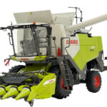 CLAAS Evion 410 Moissonneuse batteuse avec bec à maïs
