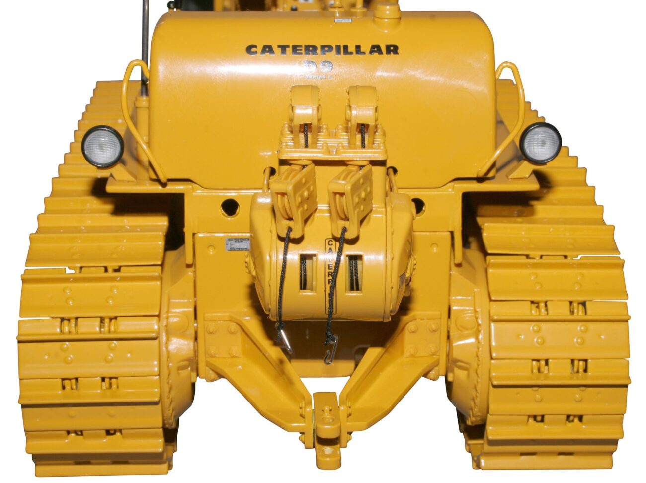 Maquette Tracteur Caterpillar M-1 Sixty - PLUS MODEL 1/35, Résine Et Laiton, Neuf